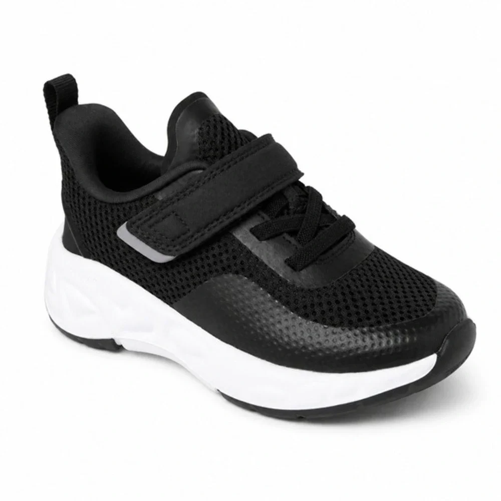Baby Sneakers by All In Motion Peyton Black‎ Size 6 New With Tags